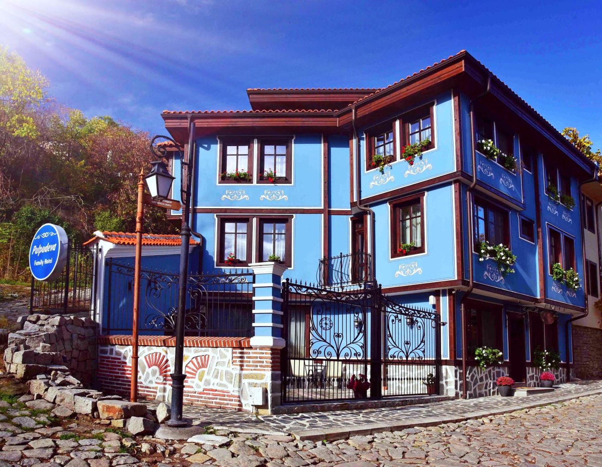Pulpudeva Family Hotel Plovdiv Exterior photo